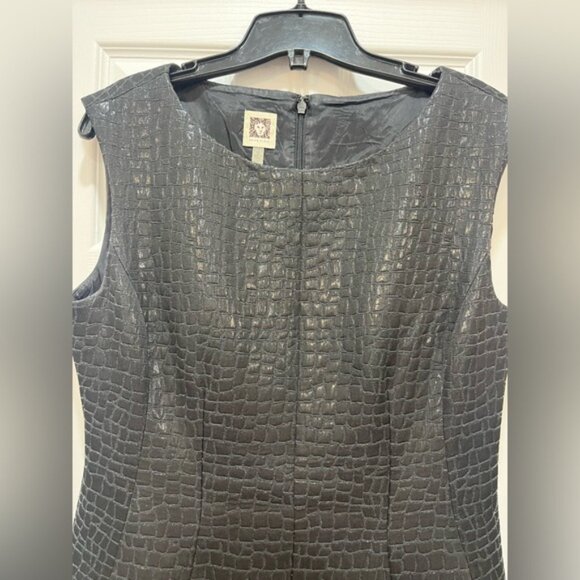Anne Klein Black Croc-Embossed Fit Flare Dress Size 10 Chic Sophisticated - Picture 4 of 5